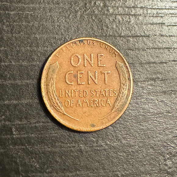 1944 No Mint Mark Wheat Penny - Picture 2 of 2